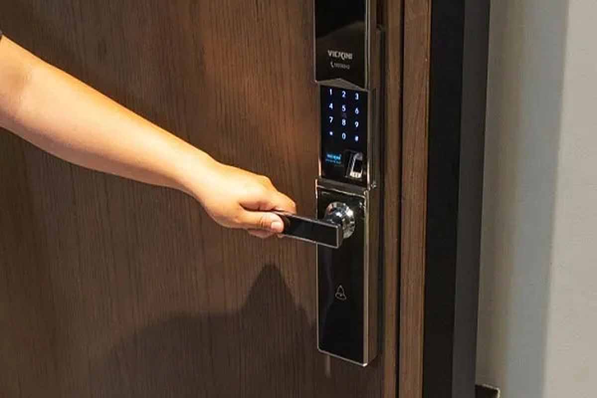 fingerprint door lock