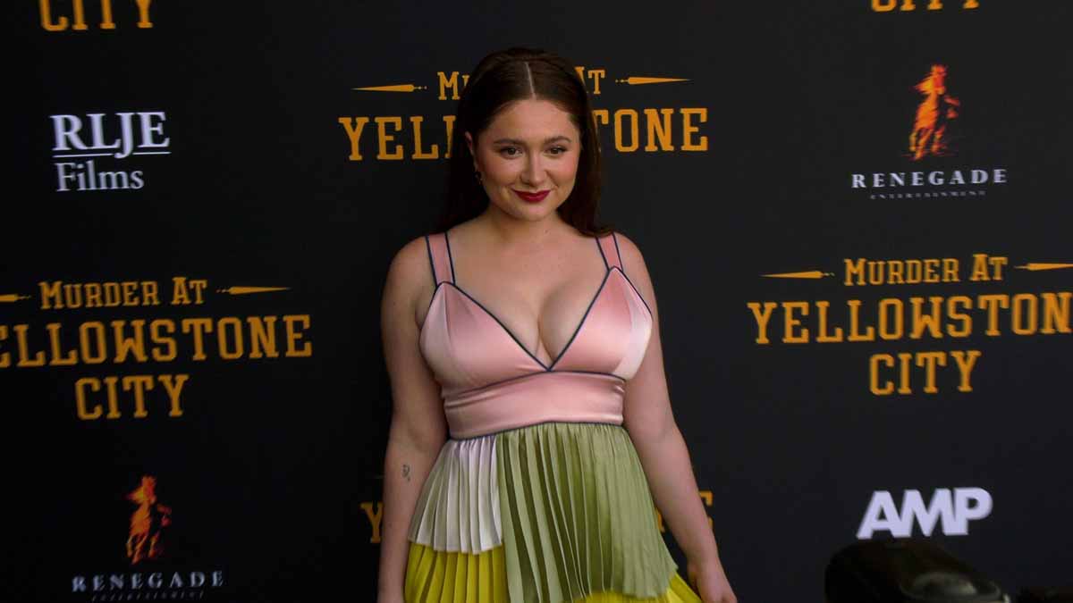 Emma Kenney age