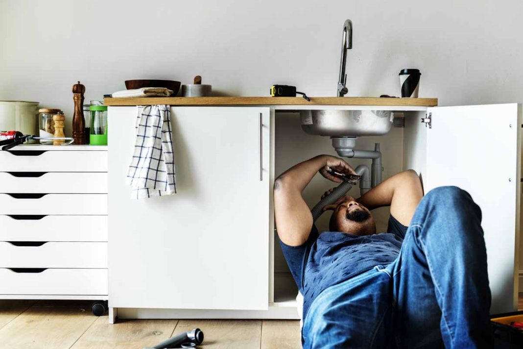 Top Signs You Need a Professional Plumber in Victorville Immediately