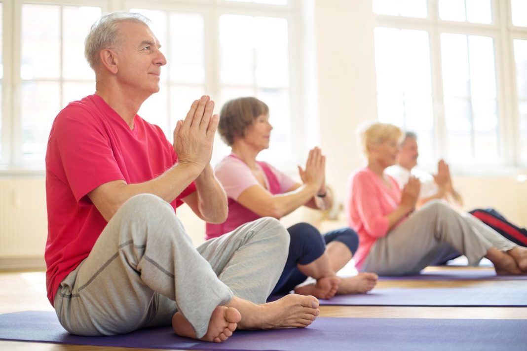mindfulness practice improve mental health in seniors